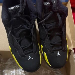 Like new Jordan size 2.5